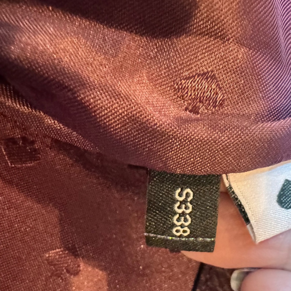 Kate Spade Pebble Leather Shoulder Bag. EUC gorgeous purple satin interior. - Picture 12 of 14
